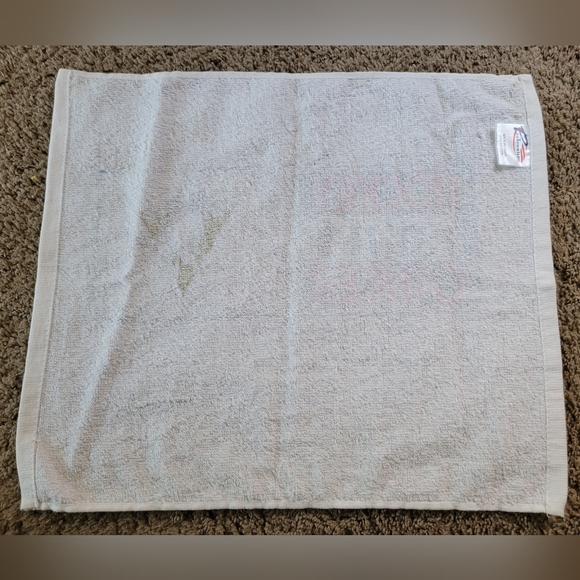 Pittsburgh Penguins NHL Hockey Fights Cancer Rally Towel - Picture 2 of 3